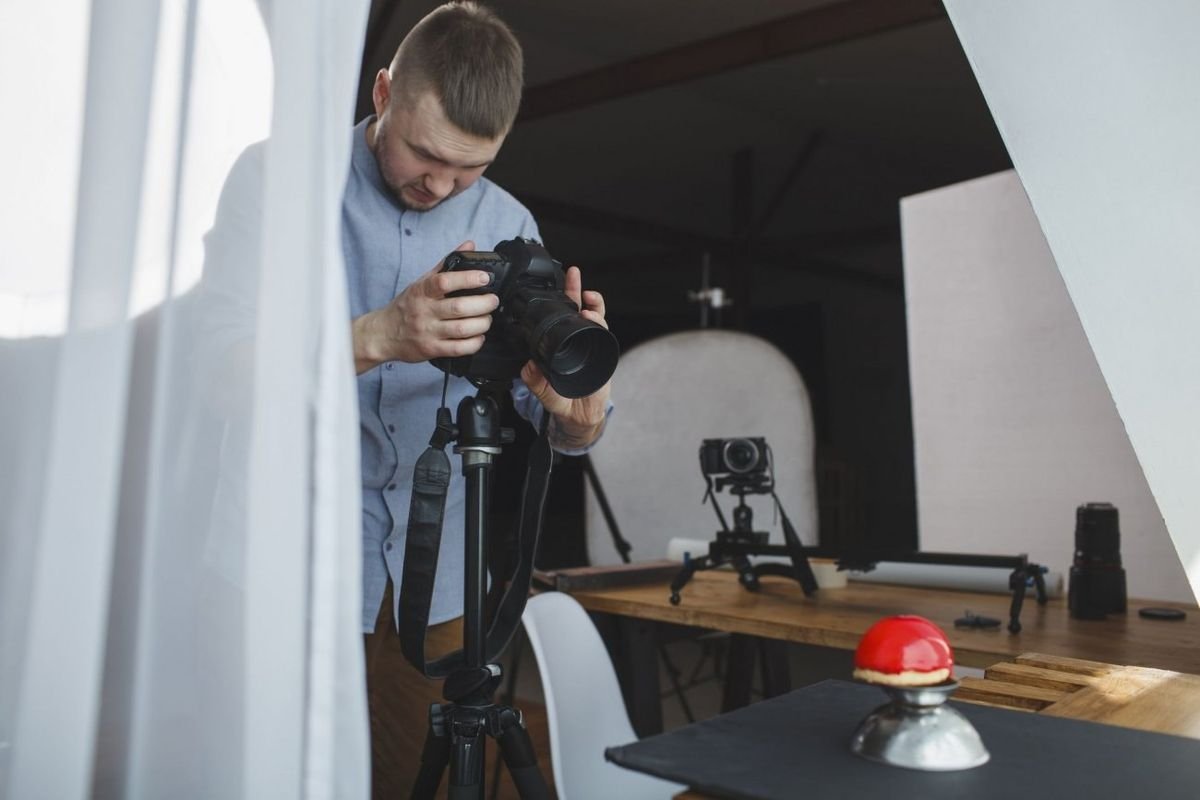 home decor, interior design, aesthetic home, modern living room, home inspiration, decor ideas, minimalist decor, cozy home, wall decor, home styling, interior inspiration, modern furniture, room decor ideas, home design